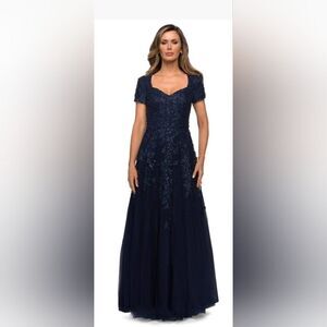 La Femme 28037 Short Sleeve Beaded Appliqued Lace Dress NWT size 12 Navy Blue